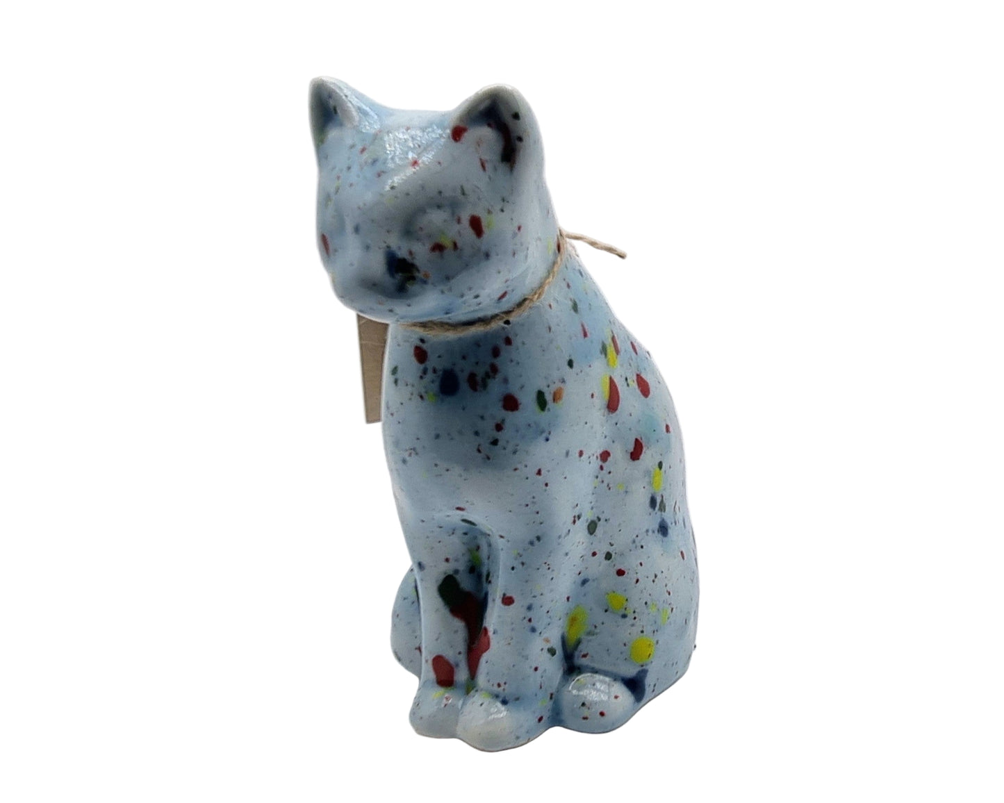 Artistiek beeld van zittende poes / kat